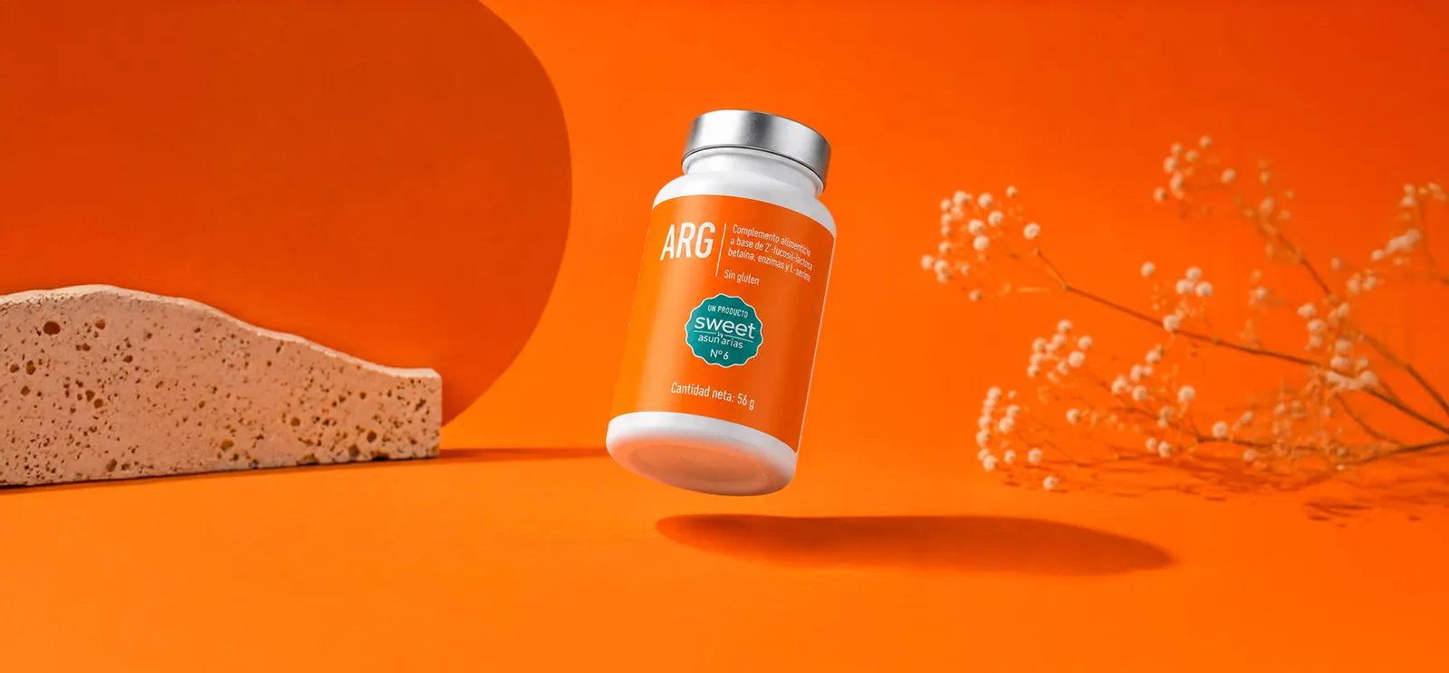 Bote de Sweet ARG sobre fondo naranja